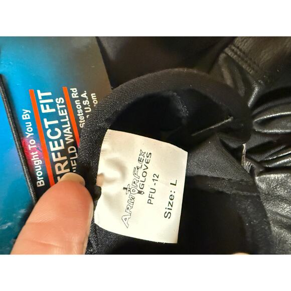 ArmorFlex Touch Screen Gloves PFU-12 Size Large - Picture 6 of 9
